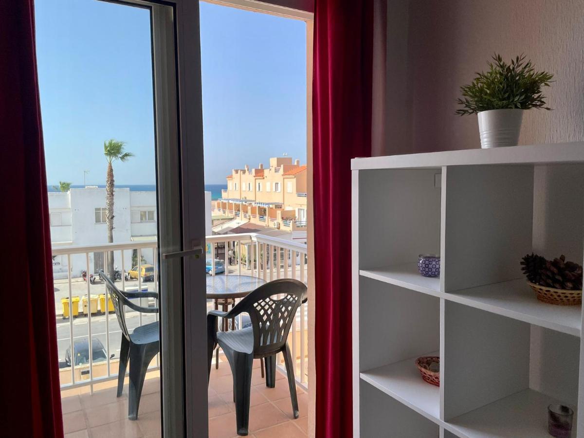 Apartamento Gaviotas Surenas Apartment Tarifa Ngoại thất bức ảnh