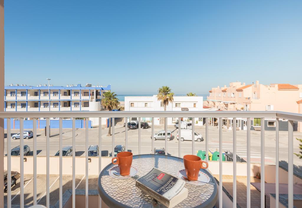 Apartamento Gaviotas Surenas Apartment Tarifa Ngoại thất bức ảnh
